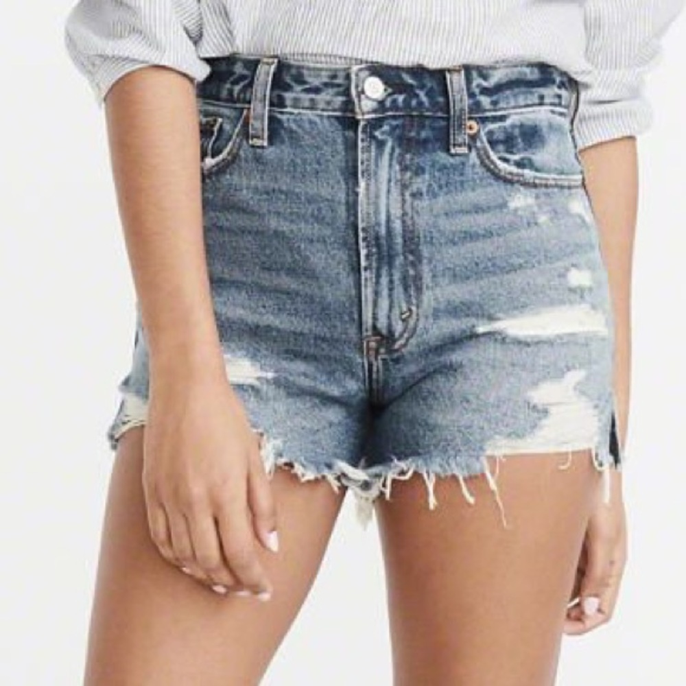 Abercrombie & Fitch Annie High Waisted Shorts
